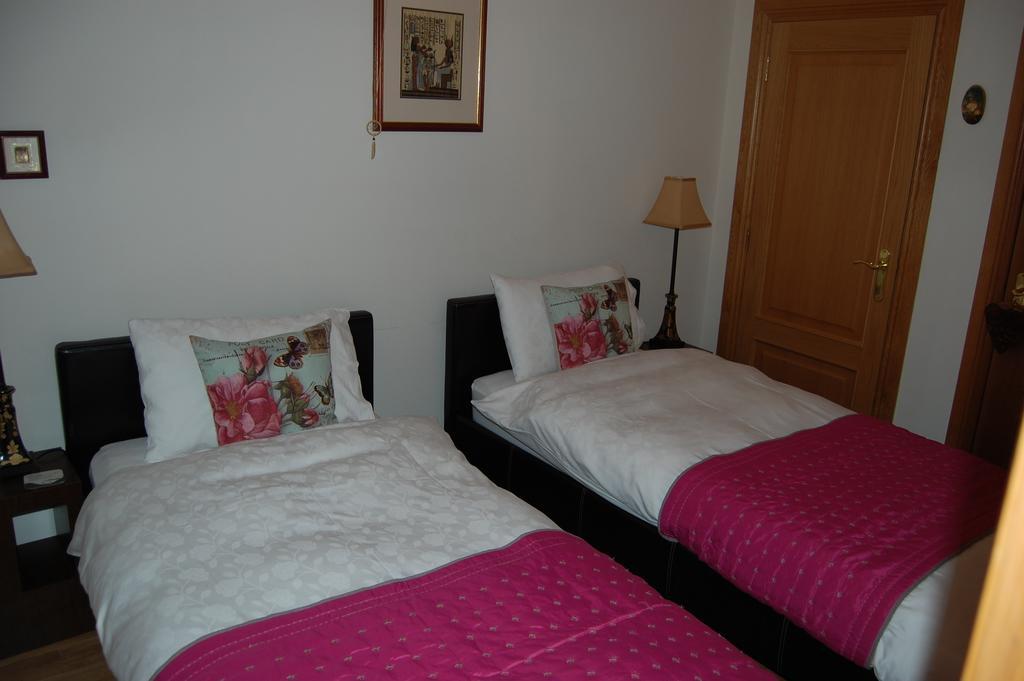 Lomond Castle Apartment Balloch Szoba fotó